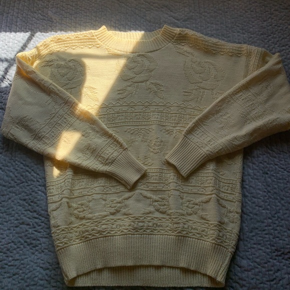 Rose Sweatshirt - Picture 2 of 5